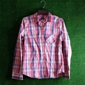Untuckit button up women's